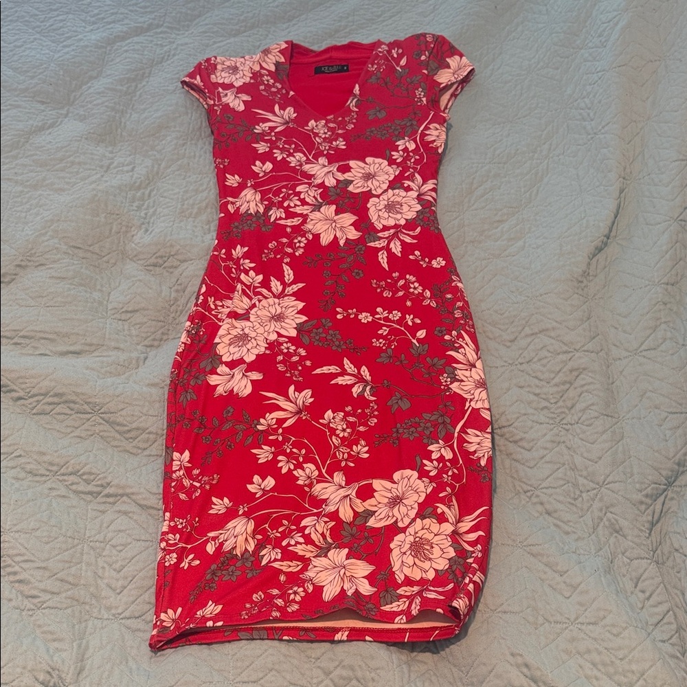Joe&Elle Red Floral V-Neck Bodycon Dress sz M orig $100